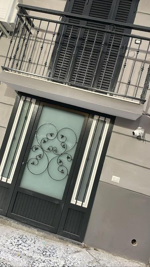 La Casa Di Sole Apartment Naples Luaran gambar